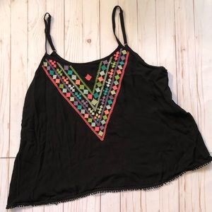 **CLEARANCE** Torrid 0 Spaghetti Strap Embroidered Top